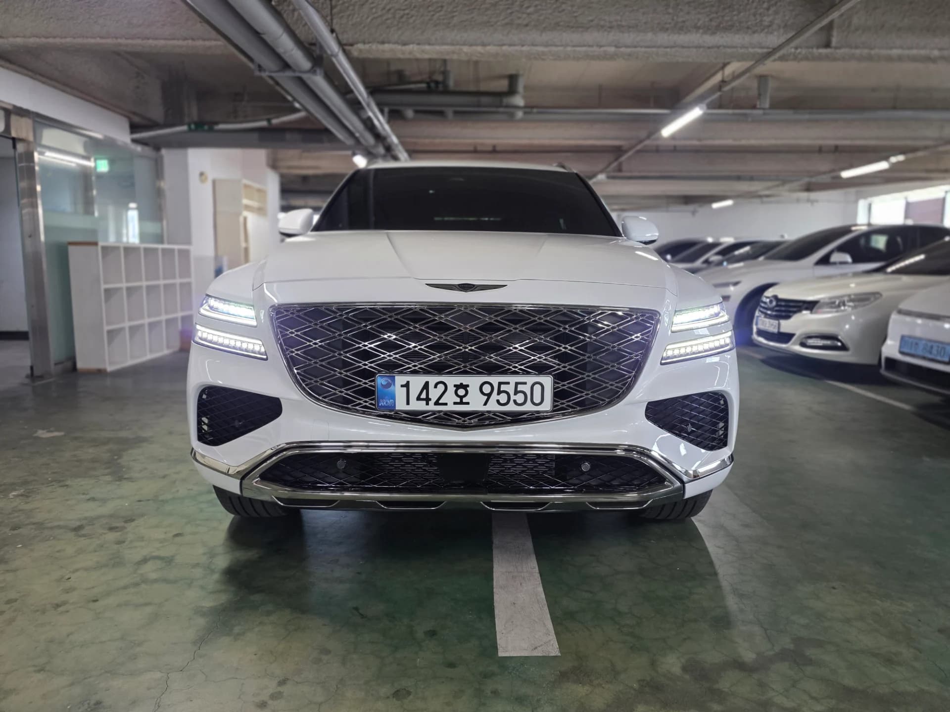 제네시스 GV80 2.5T가솔린 2WD 5인승 대표 이미지