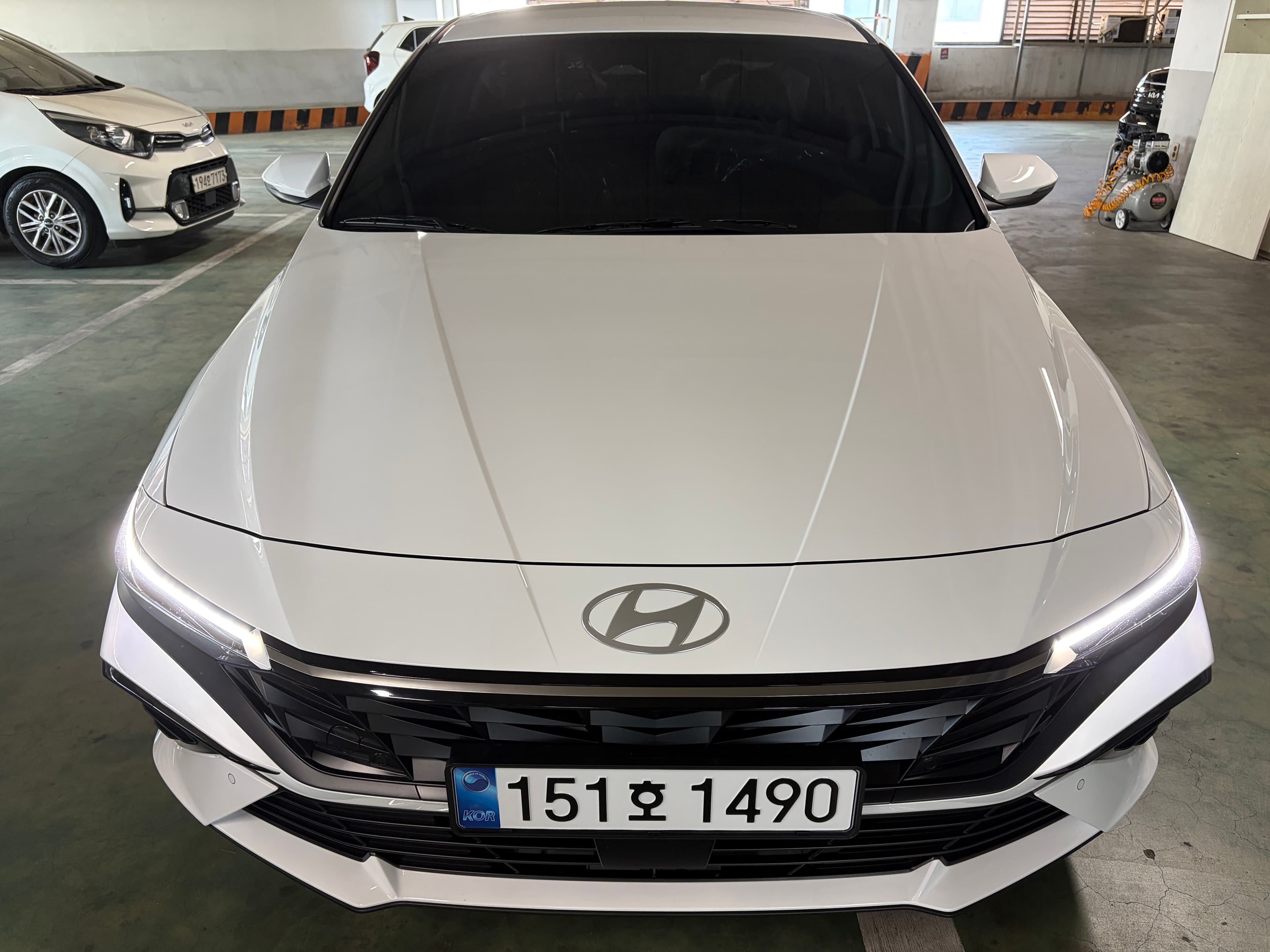 현대 아반떼 모던 1.6T가솔린 대표 이미지