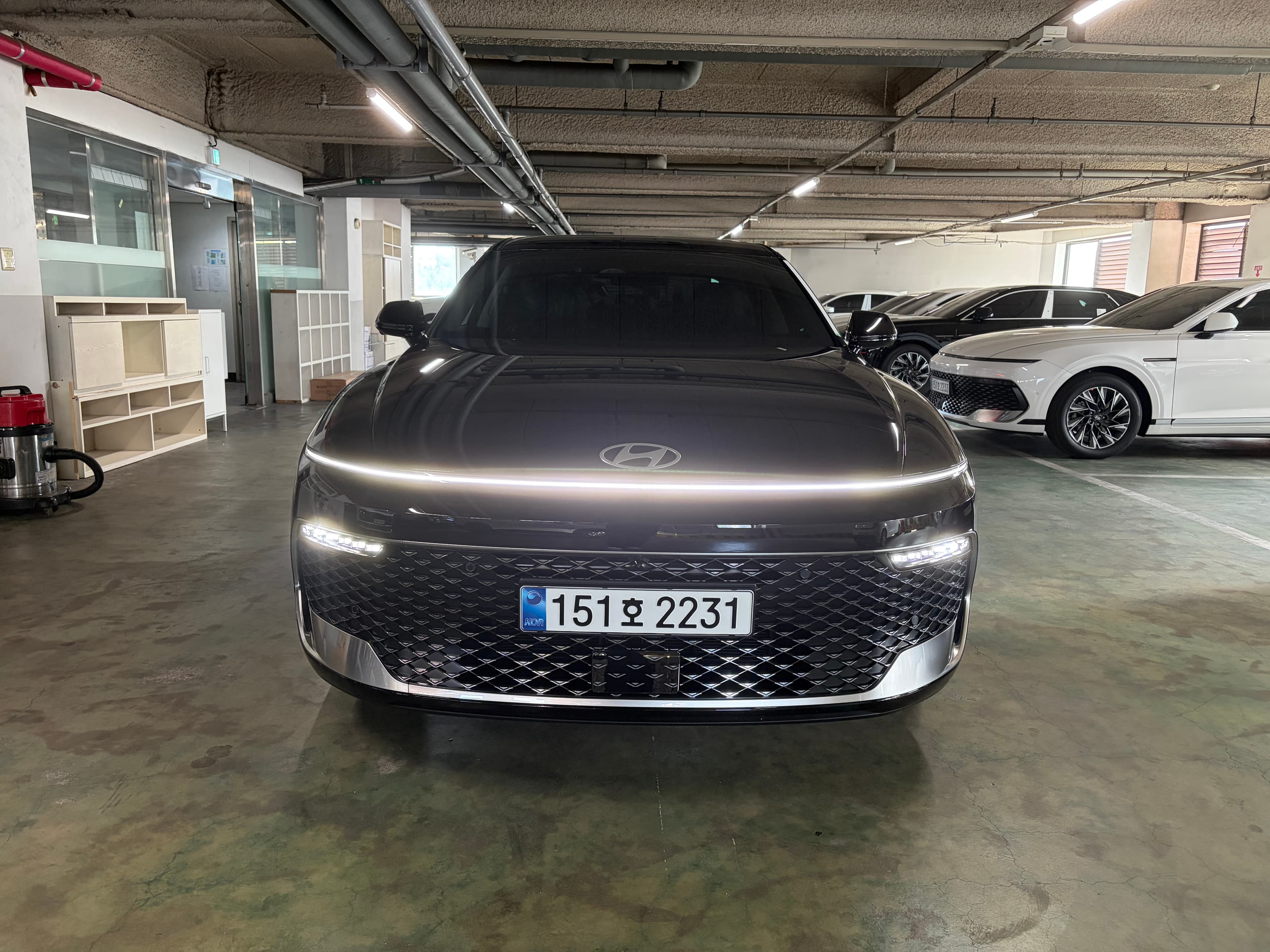 현대 그랜저 프리미엄 2.5가솔린 2WD 대표 이미지