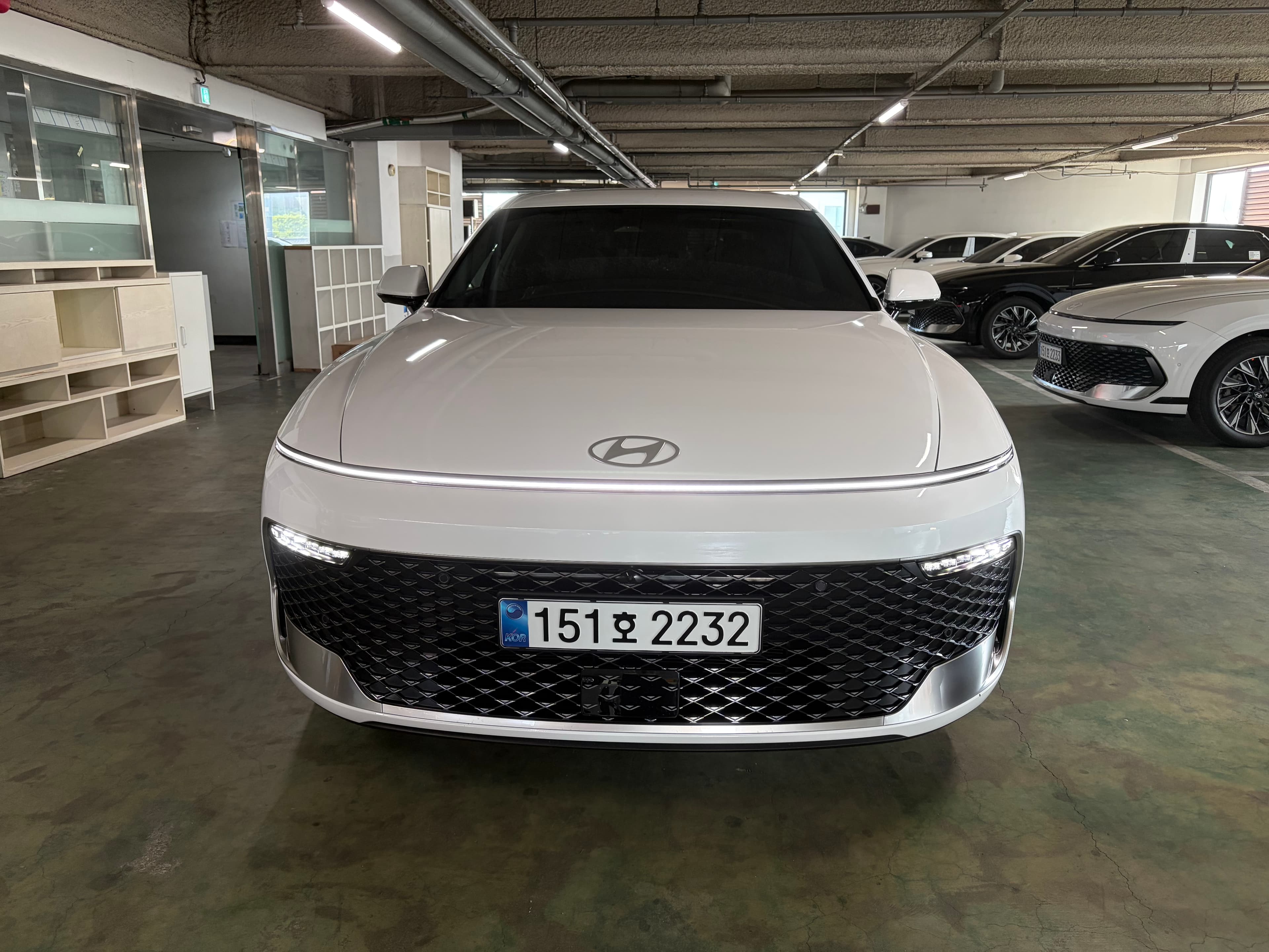 현대 그랜저 프리미엄 2.5가솔린 2WD 대표 이미지