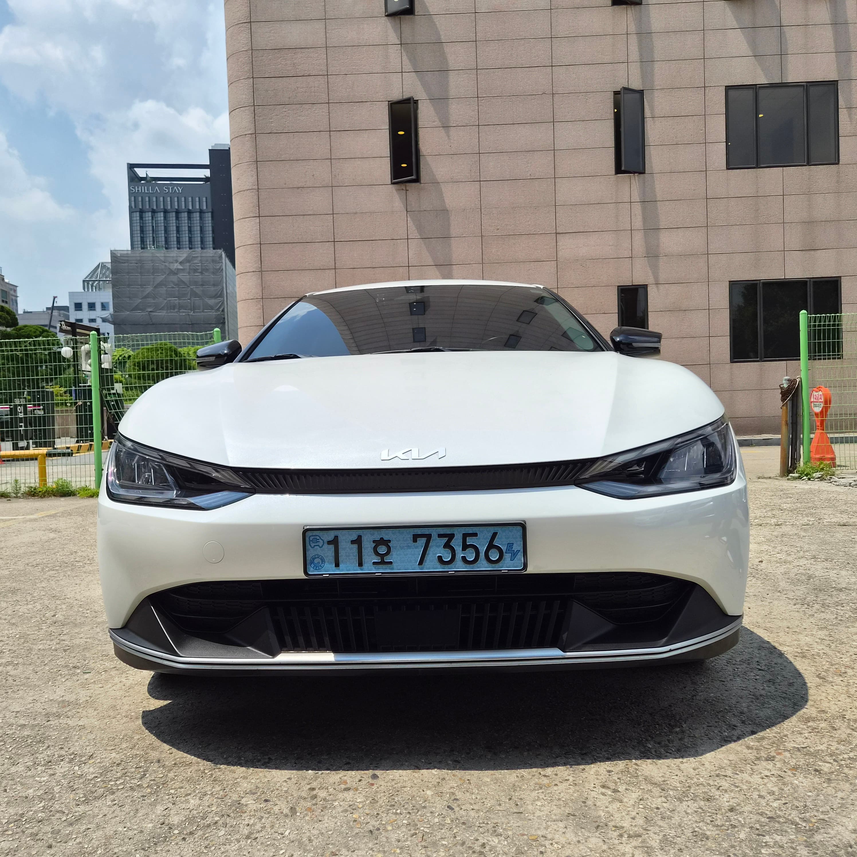 기아 EV6 에어 롱레인지 2WD 대표 이미지