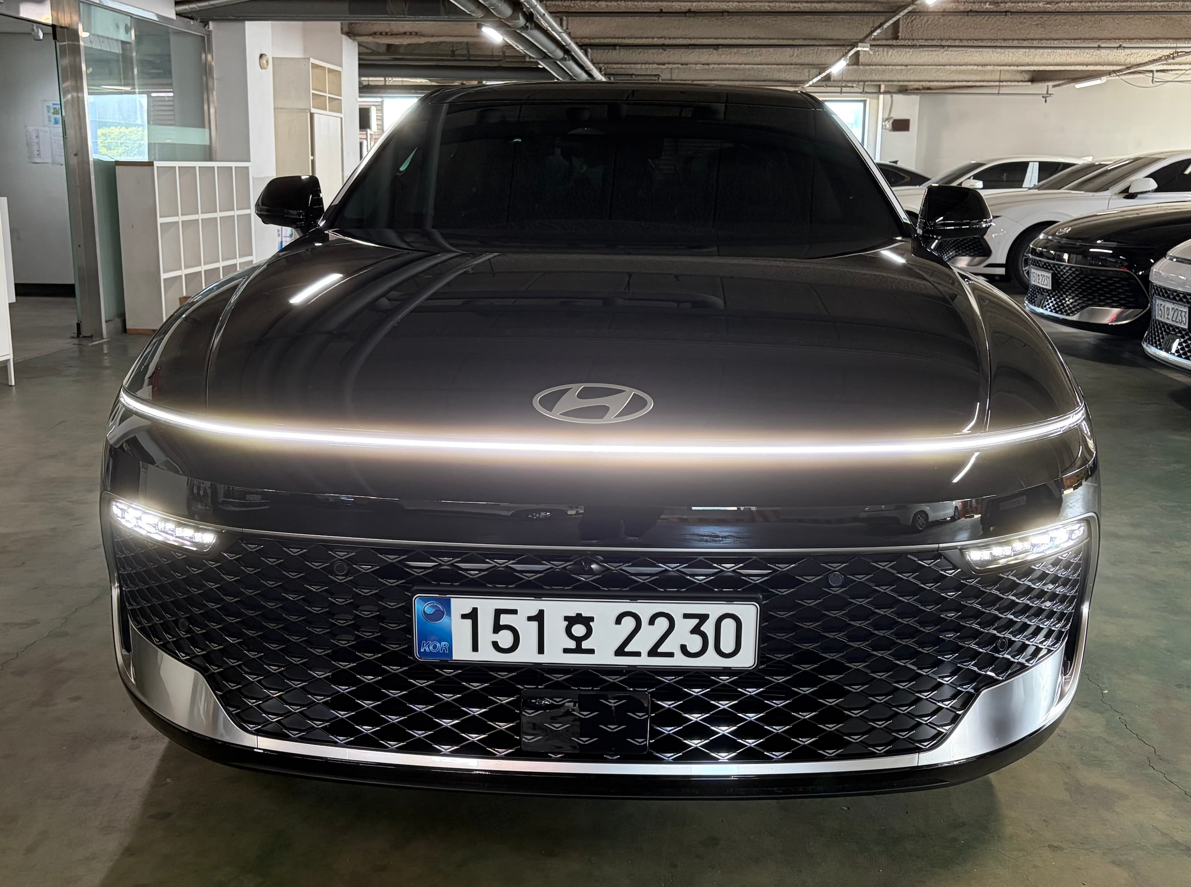 현대 그랜저 프리미엄 2.5가솔린 2WD 대표 이미지